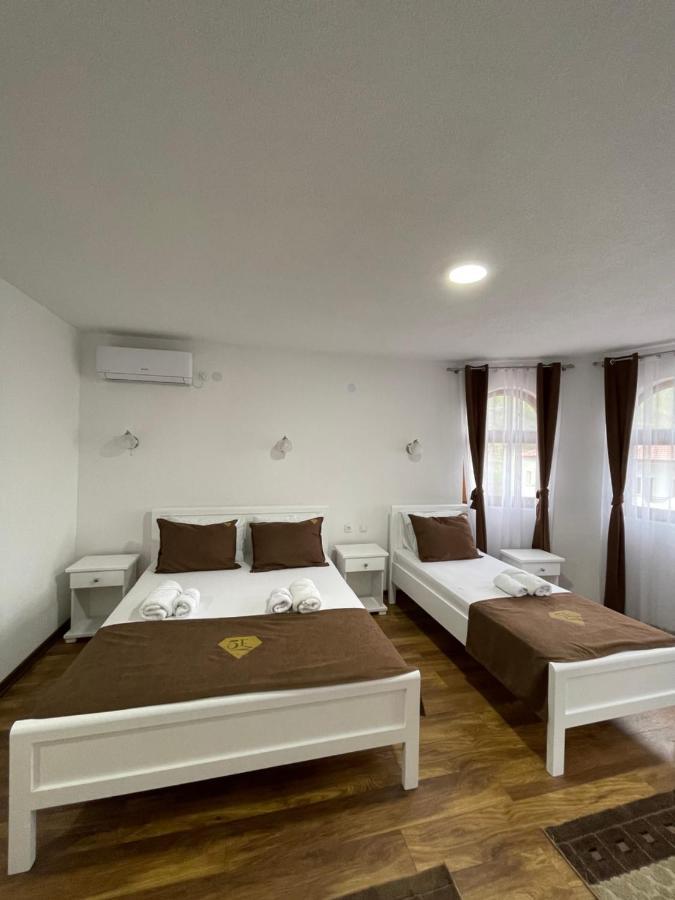 Hotel5E Plav Exterior foto