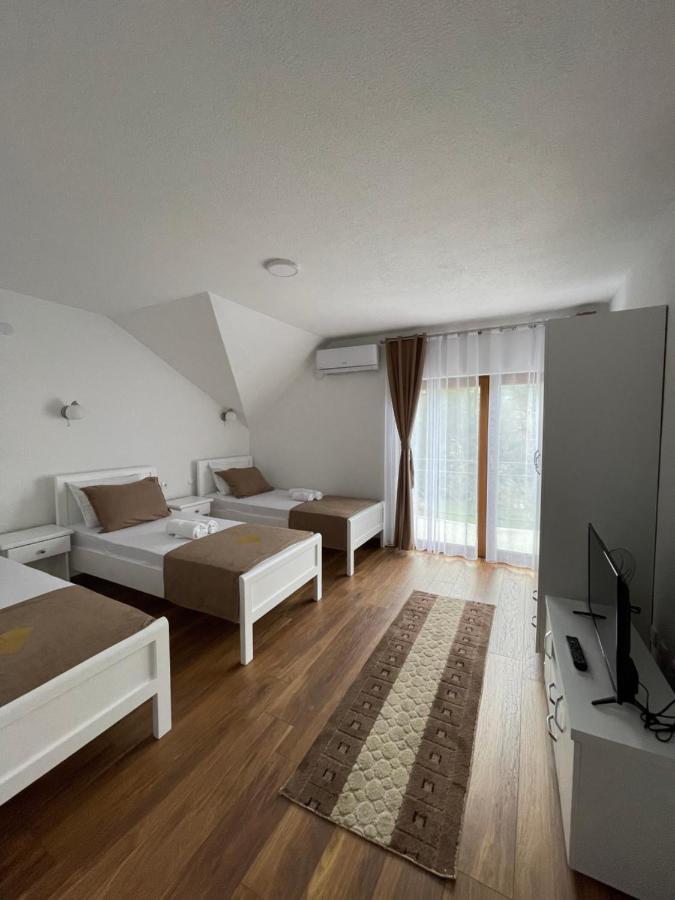 Hotel5E Plav Exterior foto