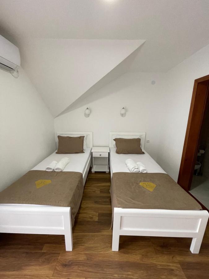 Hotel5E Plav Exterior foto